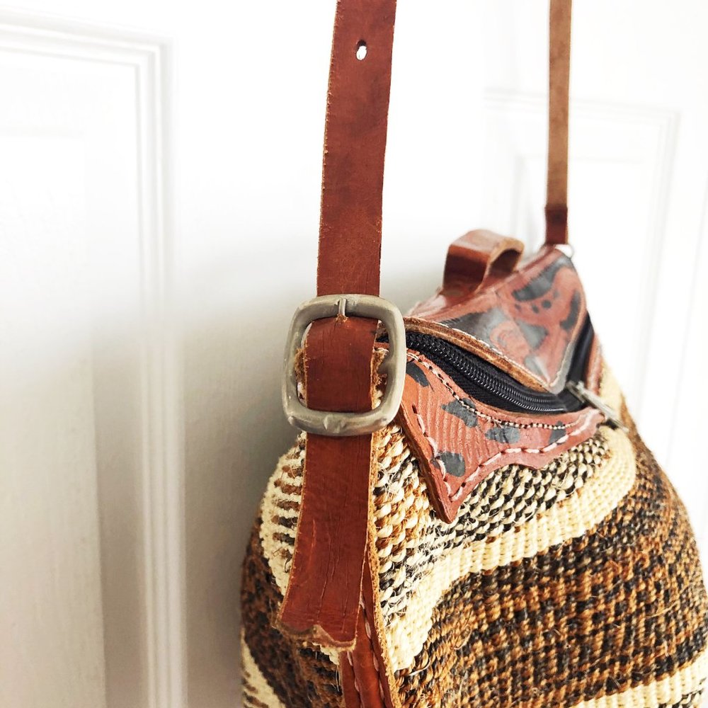Vintage | Woven Sisal/Kiondo Bag